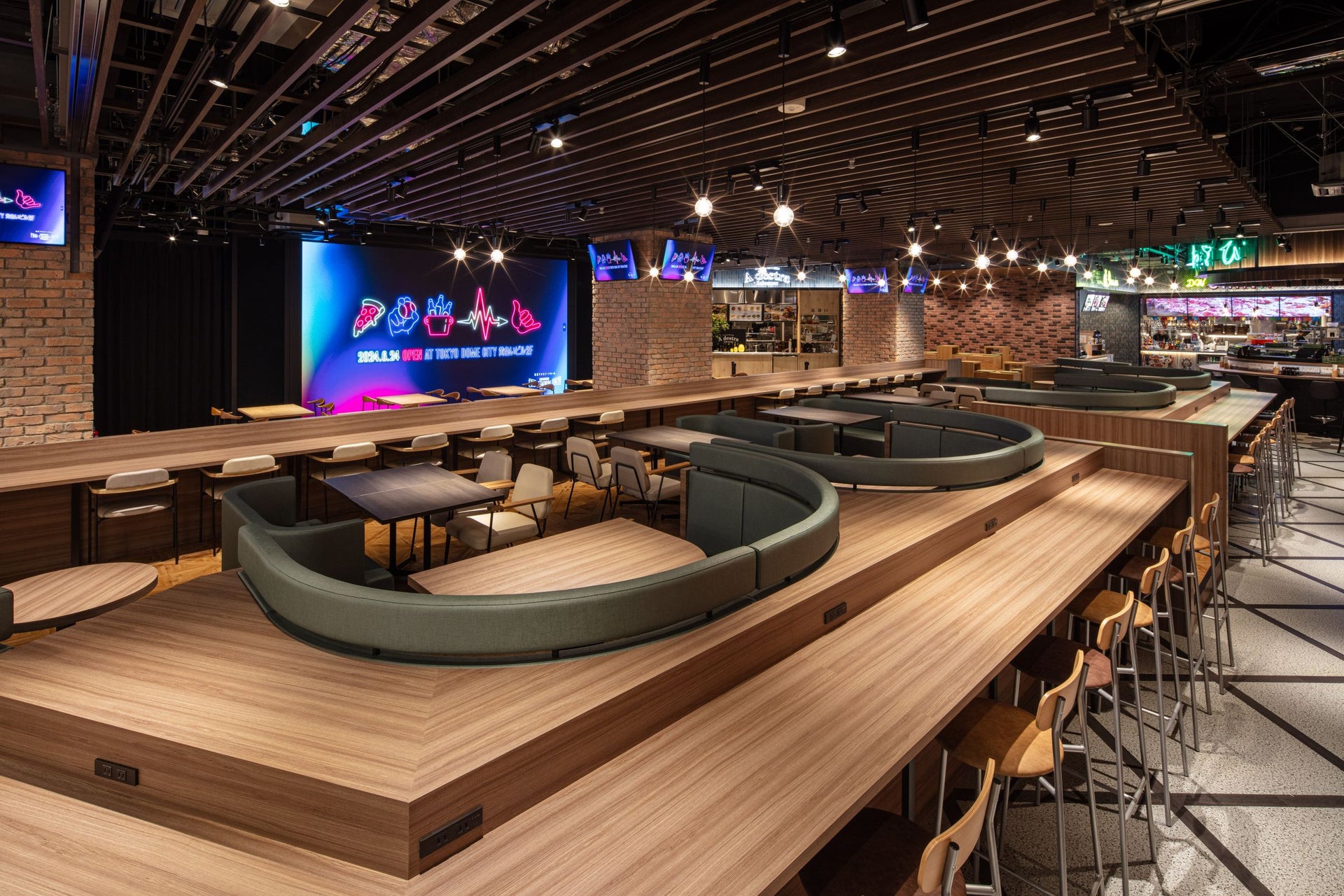 FOOD STADIUM TOKYO　東京ドームシティ